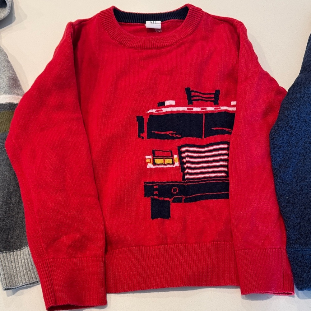 Boys Size 5T Sweater Bundle – 4 Pieces (GAP + Cat & Jack) – Cozy Fall/Winter - Picture 7 of 9